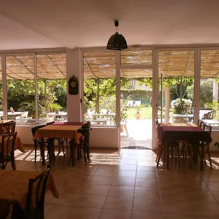 Du Parc 2*