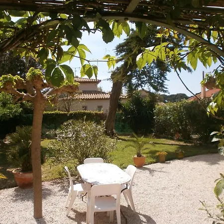 Szálloda Du Parc Six-Fours-les-Plages