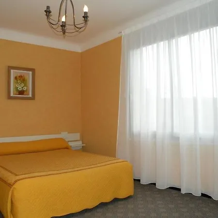 Hotel Du Parc 2*