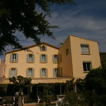 Hotel Du Parc 2*